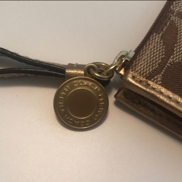 NWOT COACH COIN PURSE - Picture 3 of 7
